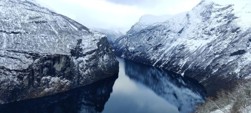 From Ålesund: Winter Fjord Cruise to Geirangerfjord - The Flydalsjuvet Viewpoint and Norwegian Fjord Center