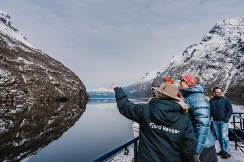 From Ålesund: Winter Fjord Cruise to Geirangerfjord - What Makes This Winter Fjord Tour Unique