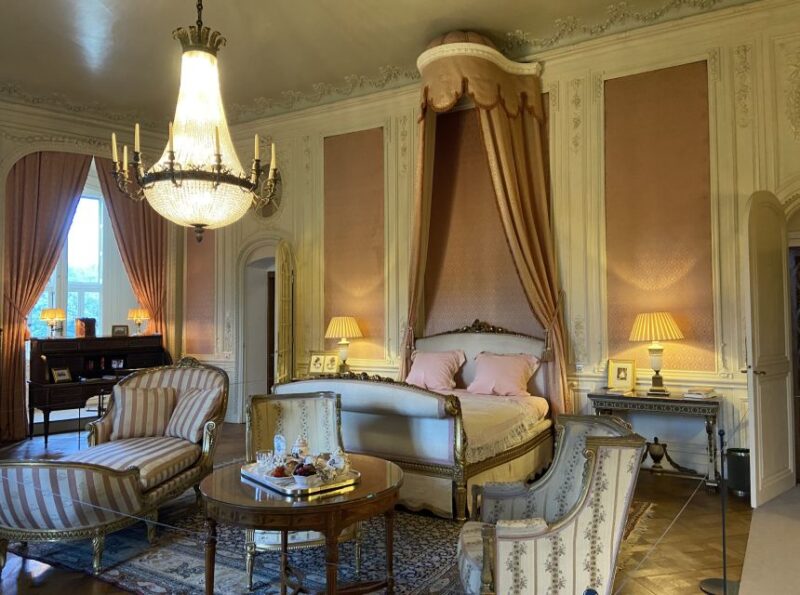 From Amsterdam: Castle De Haar Guided Tour - Walking Through the Castle Gardens and Landscaped Park