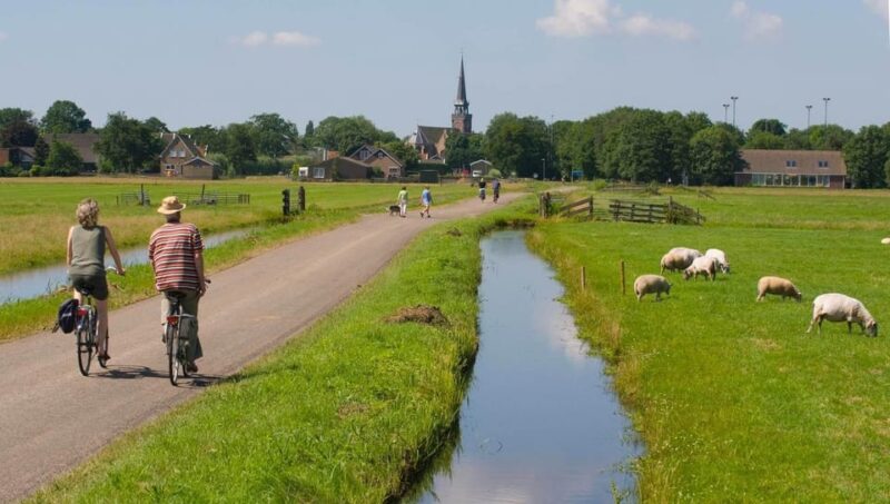From Amsterdam: Countryside Bike Tour with Cheese Tasting - The Village of Zunderdorp: A Small Community With Deep Roots