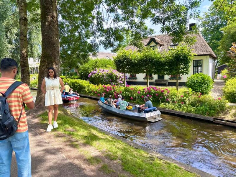 From Amsterdam: Giethoorn Day Trip with Canal & Village Tour - Convenient Departure at Metro Noord