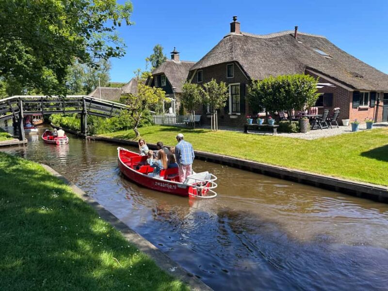 From Amsterdam: Giethoorn Day Trip with Canal & Village Tour - The Experience Guided by Knowledgeable and Friendly Guides