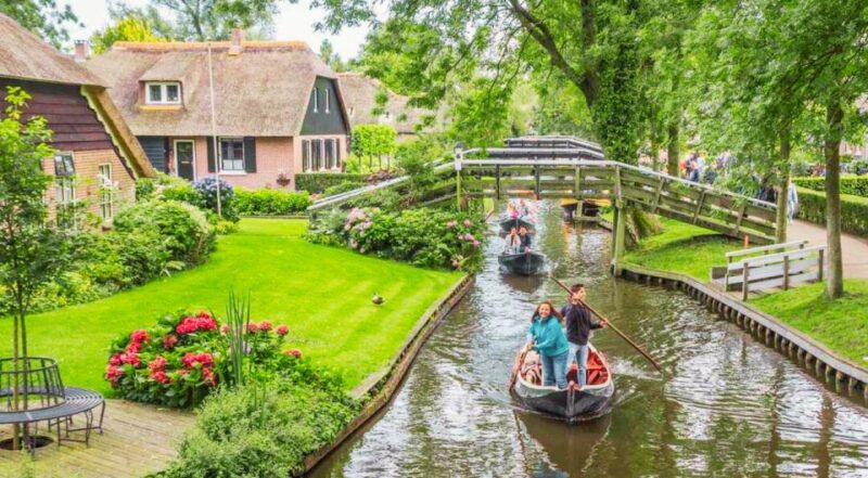 From Amsterdam: Giethoorn Guided Day Trip with Canal Cruise - Key Points