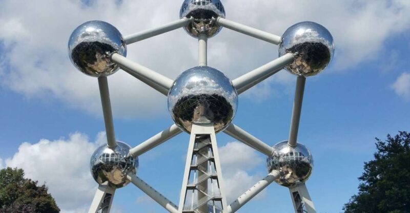 From Amsterdam: Private Sightseeing Trip to Brussels - Visit Iconic Landmarks: Atomium and Medieval Architecture
