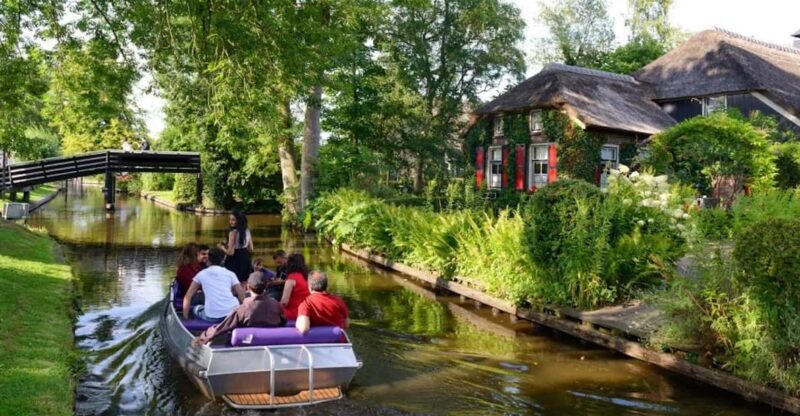 From Amsterdam: Private Tour to Giethoorn - Key Points