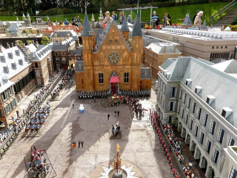 From Amsterdam: Private tour to the Keukenhof and Madurodam - The Experience at Madurodam