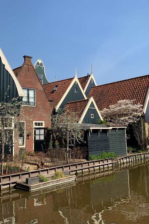 From Amsterdam: Tour to 5 unique and intriguing hidden gems! - Uncovering the Mummies of Wieuwerd in Friesland