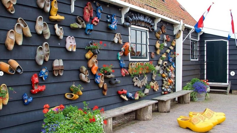 From Amsterdam: Zaanse Schans, Volendam, Marken Private Tour - Key Points
