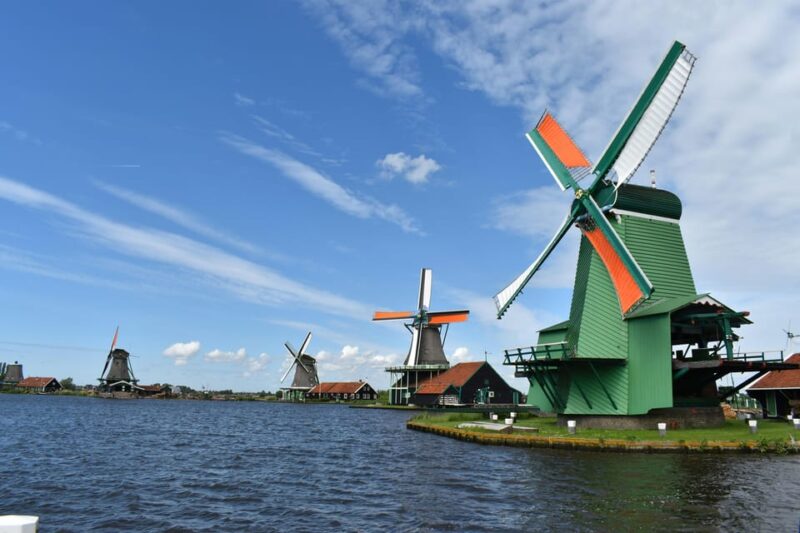From Amsterdam: Zaanse Schans Windmills Guided Tour Half Day - Discover the Charm of Zaanse Schans in a Half-Day Tour from Amsterdam