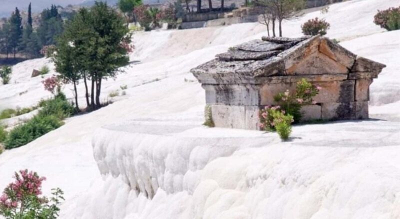 From Antalya/Belek/Kemer: Guided Pamukkale & Hierapolis Tour - Return Journey in the Afternoon