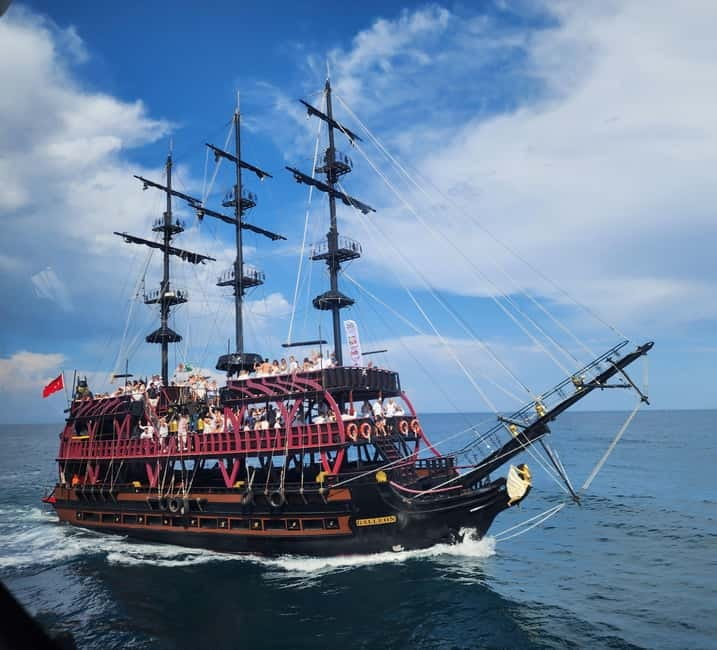 From Antalya: Kemer Pirate Party Boat Trip w/Lunch & Pickup - The Foam Party and Pirate-Themed Activities