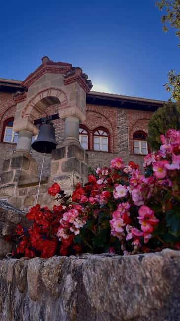 From Athens: 2-Day Delphi and Meteora Chinese Tour Guide - Booking, Cancellation, and Accessibility