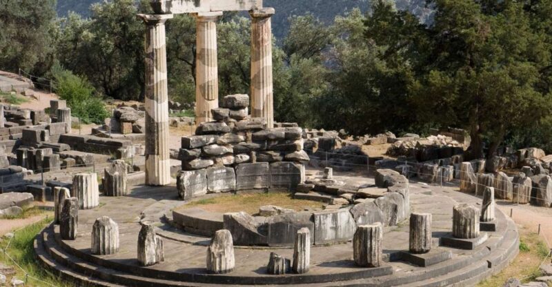 From Athens: 4-Day Peloponnese, Delphi, and Meteora Tour - Starting Point and Logistics of the Tour