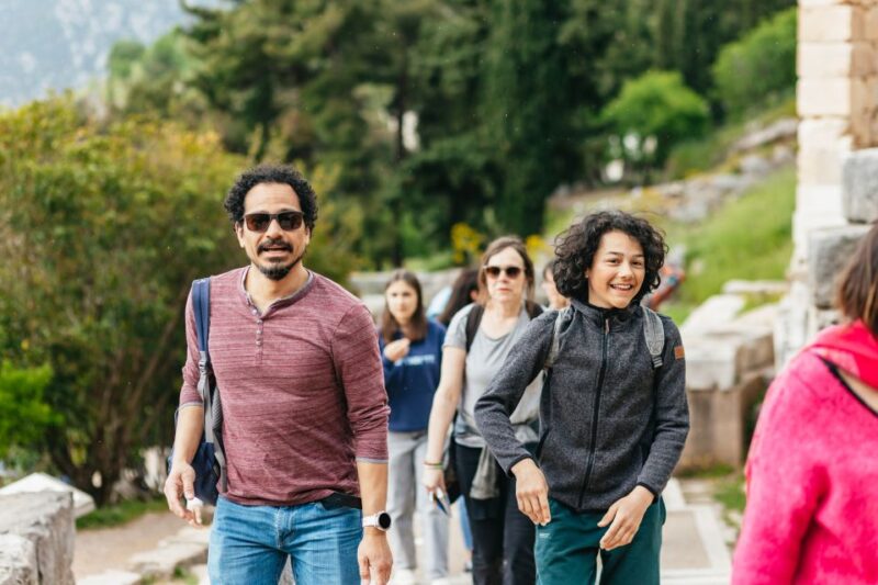 From Athens: Day Trip to Delphi & Arachova with Audio Guide - Key Points