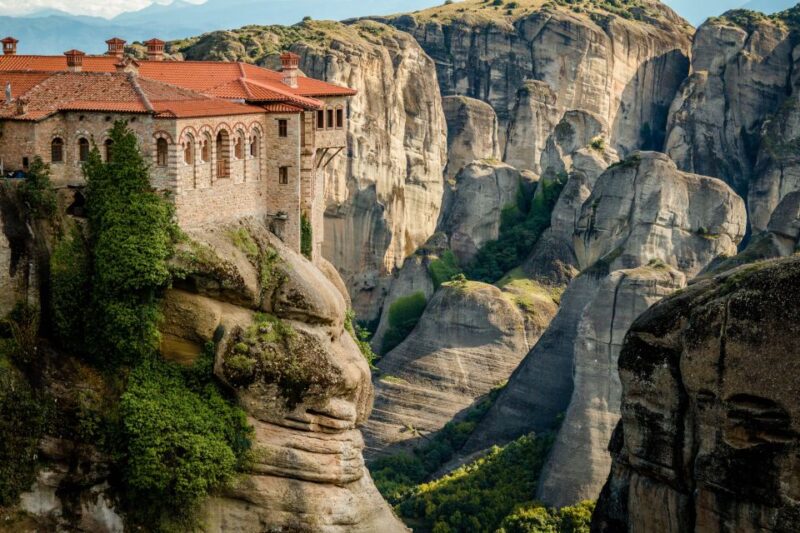 From Athens: Delphi and Meteora 2-Day Tour with Hotel - Exploring Meteora’s Iconic Monasteries