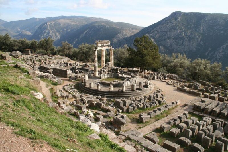 From Athens: Delphi Full Day V.R. Audio Guided Tour - Practical Details and Tips