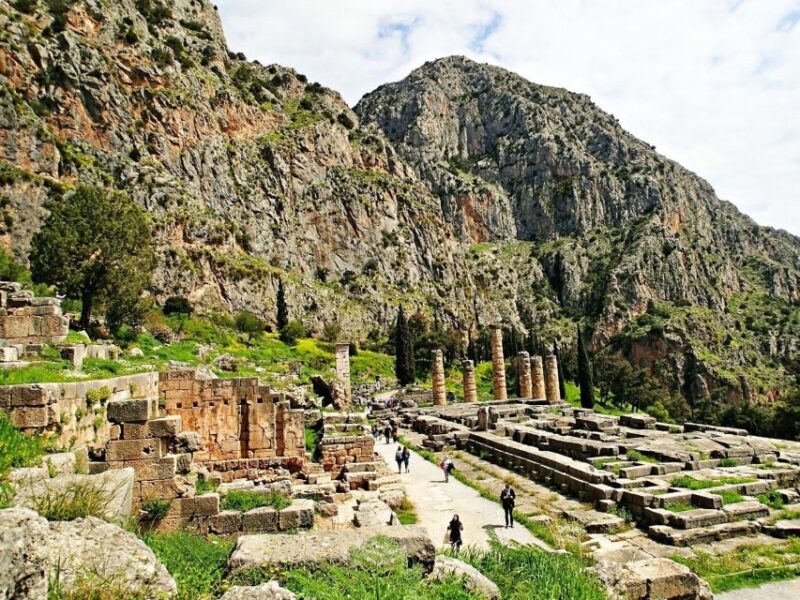 From Athens: Delphi Private Tour with Lunch Time - Experience the Mystique of Delphi on a Private Tour from Athens