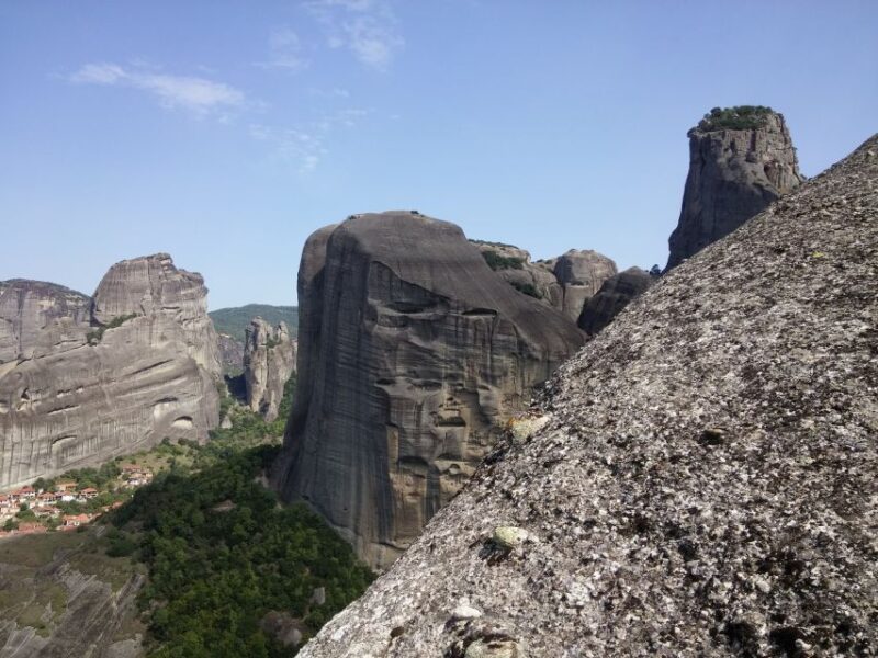 From Athens : Full Day Meteora Hike Tour & Monastery Visit - Exploring the Monasteries of Varlaam or Megalo Meteoro