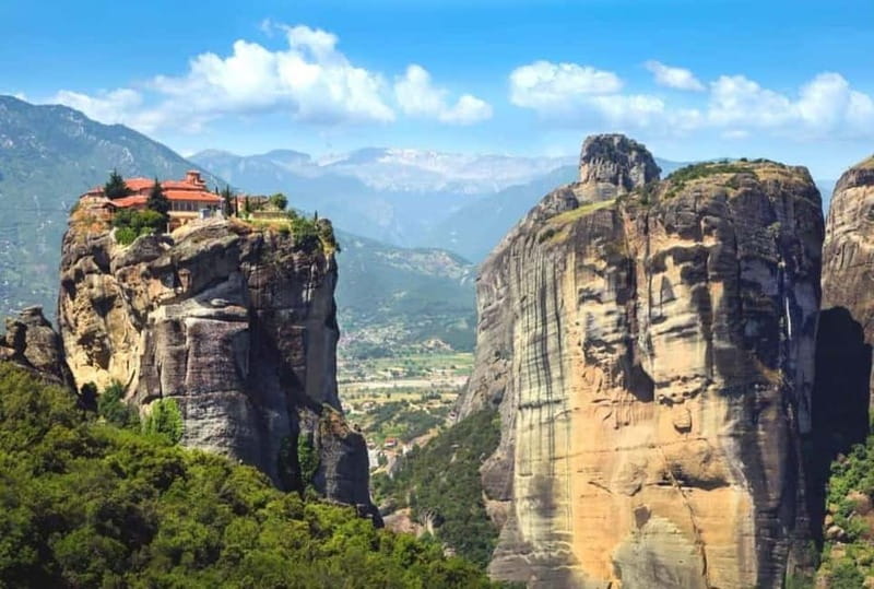 From Athens: Meteora and Thermopylae Private Full-Day Trip - Practical Details and What to Bring