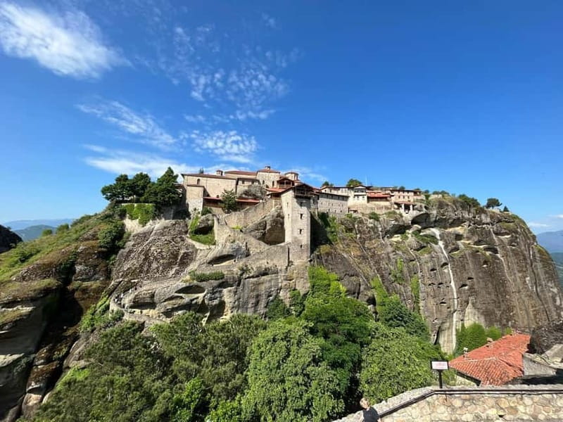 From Athens: Meteora Caves & Monasteries Day Trip by Train - Key Points