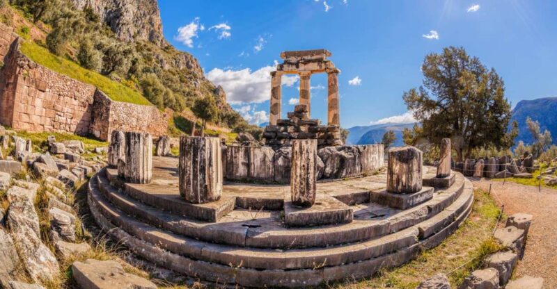 From Athens: Private Road Trip to Delphi - The Return Journey to Athens