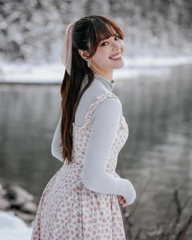 From Banff: Lake Louise, Emerald Lake & Takakkaw Falls - Up-Close Encounter with Takakkaw Falls