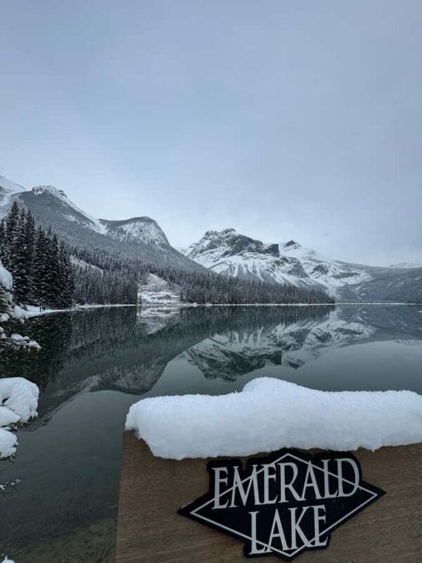 From Banff: Lake Louise, Emerald Lake & Takakkaw Falls - Exploring Lake Louise in the Canadian Rockies