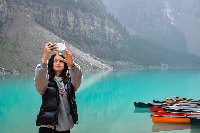 From Banff: Shuttle Service to Moraine Lake & Lake Louise - Exploring Lake Louise on Your Own Terms