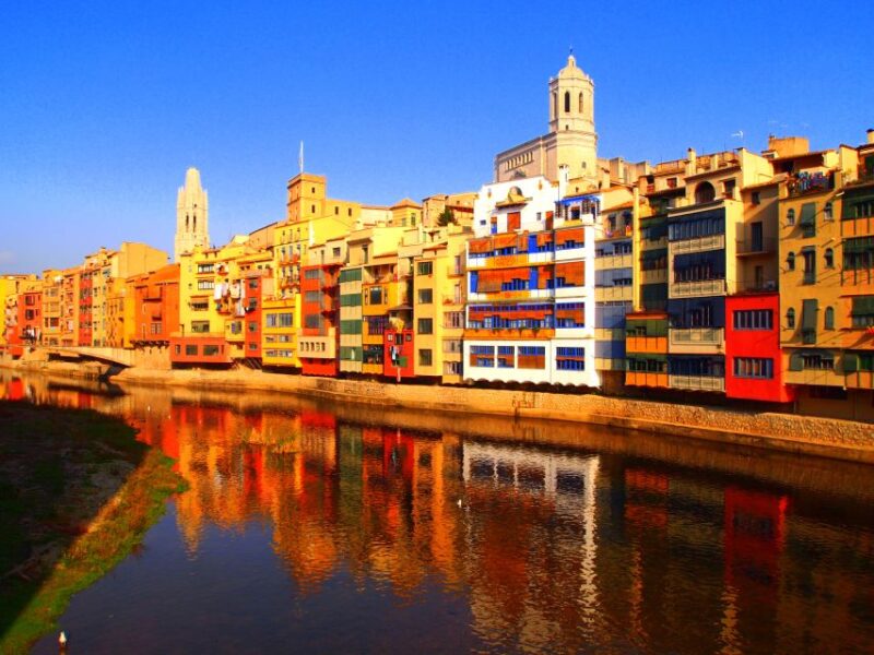 From Barcelona: Costa Brava and Girona Small-Group Tour - Discovering Costa Brava’s Scenic Coastline and Hidden Beaches