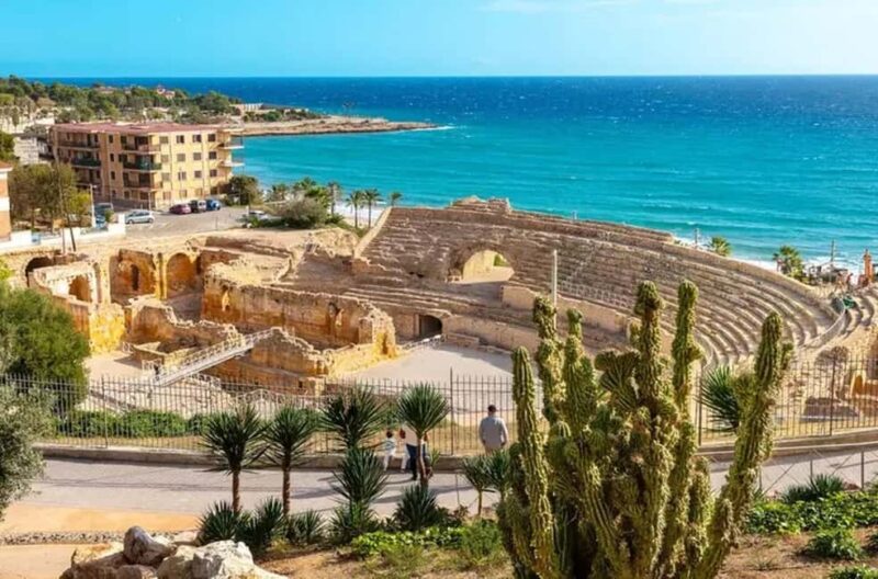 From Barcelona: Excursion to Montserrat, Tarragona, and Sitges - Discover the Highlights of the Montserrat, Tarragona, and Sitges Tour