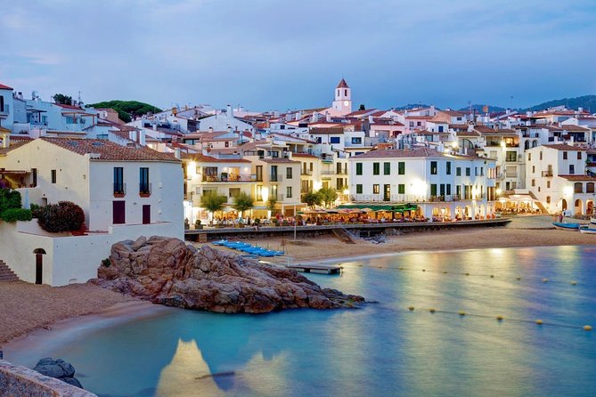 From Barcelona : Girona and Costa Brava Small Group Tour - Relaxing in Calella de Palafrugell