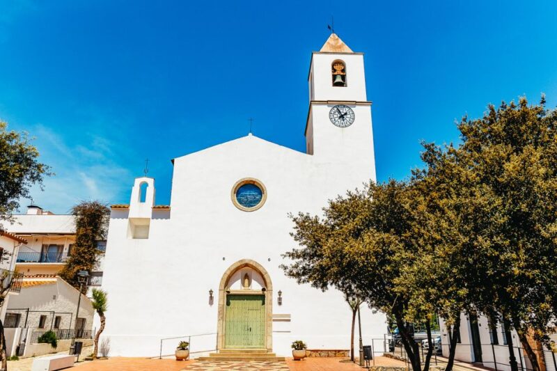 From Barcelona: Girona & Costa Brava Group Tour with Pickup - The Guide Experience and Personal Touch