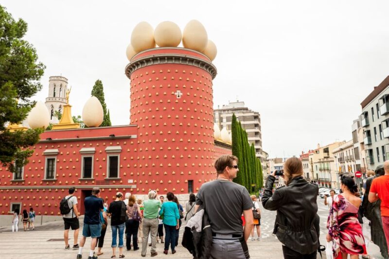 From Barcelona: Girona Guided Tour & Dalí Museum in Figueres - Practicalities of the Dalí Museum Visit