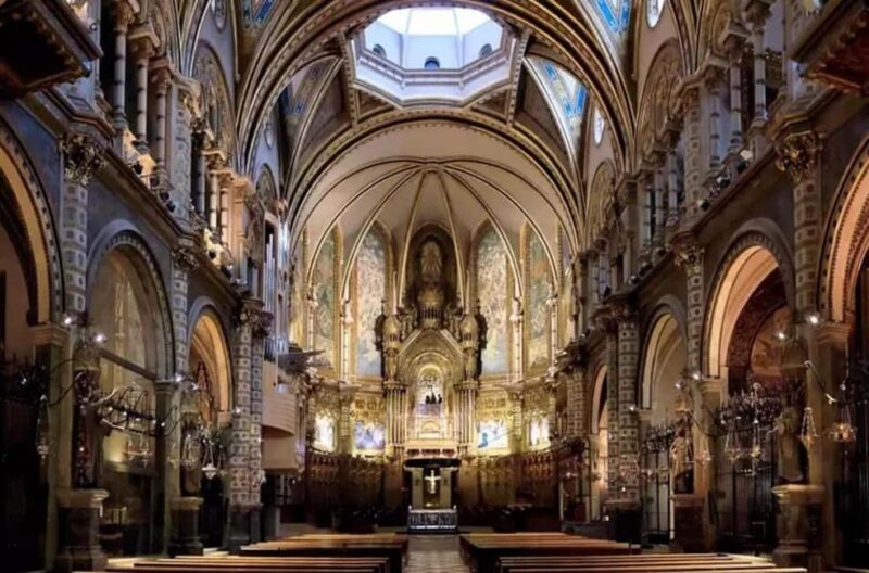 From Barcelona: Montserrat, Cavas Codorniu, and Sitges - Exploring Montserrats Monastery and Views