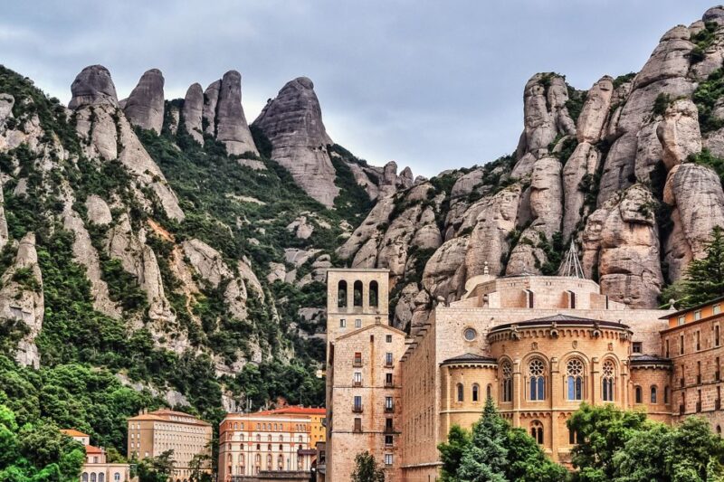 From Barcelona: Montserrat Day Trip with Optional Tickets - Free Time and Personal Exploration