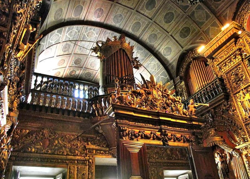 From Barcelona: Montserrat Full-Day Guided Tour - Visiting the Montserrat Monastery and Black Madonna