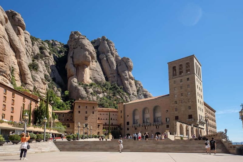 From Barcelona: Montserrat, Girona & Costa Brava in 2 days - Timing and Pacing for a Well-Balanced Experience