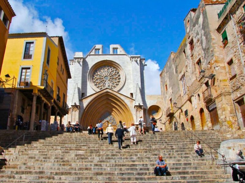 From Barcelona: Private Half-Day Tarragona Tour with Pickup - Returning to Barcelona with Personalised Service