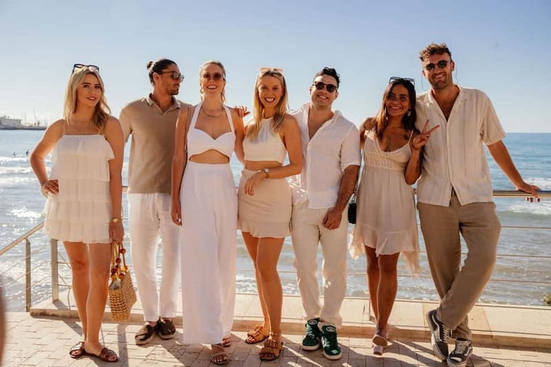 From Barcelona: Sitges Guided Tour and Free Time - Visiting the Iconic Iglesia de Sant Bartomeu i Santa Tecla