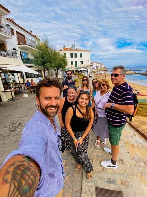 From Barcelona: Small-Group Tour Costa Brava & Dali Museum - Discover the Charm of Costa Brava and the Dali Museum in a Small-Group Tour