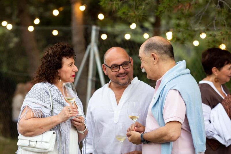 From Barcelona:Penedès Wine&Cava half-day trip with Workshop - Visiting the Historic Masía Torreblanca Estate