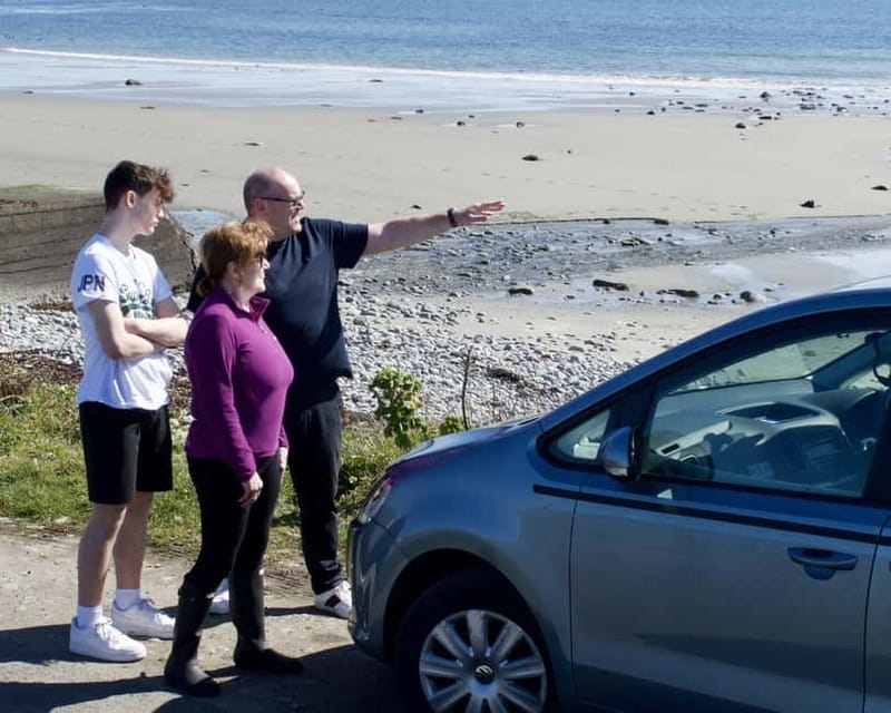 From Belfast: Giants Causeway Express Half-Day Tour - Visiting Dunluce Castle: A Picturesque Coastal Fortress