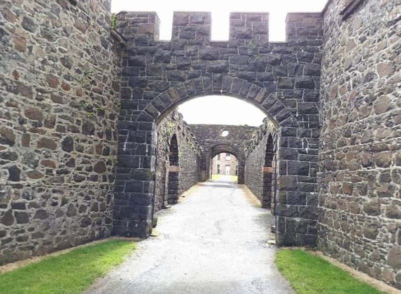 From Belfast: Giants Causeway Full-Day Private Guided Tour - Dunluce Castle: Medieval Ruins with a View