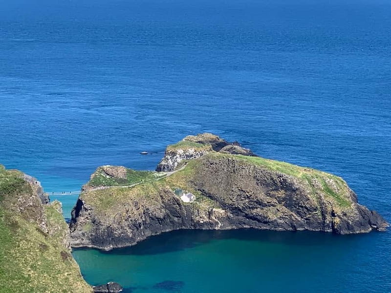 From Belfast: Private Giants Causeway Coastal Tour - Exploring Ballintoy Harbour’s Rugged Charm