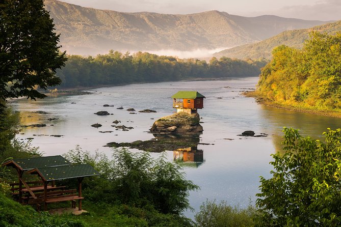 From Belgrade: Best of West (Drina House, Drvengrad & Sargan 8) - Key Points