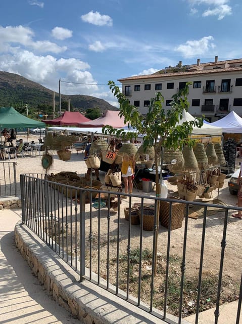 From Benidorm: Jalon Valley and The Caves of Skulls Tour - Exploring the Skulls Caves: Geological Wonder and Historical Site