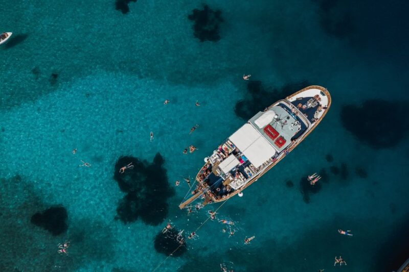 From Benitses/Lefkimmi: Blue Lagoon & Papanikolis Cruise - Exciting Boat Trip to Greece’s Blue Lagoon and Papanikolis Cave