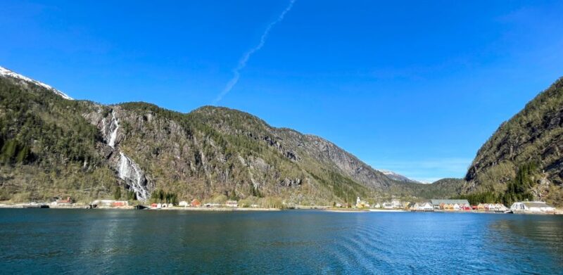 From Bergen: Modalen Private Fjord Cruise with Waterfalls - Key Points
