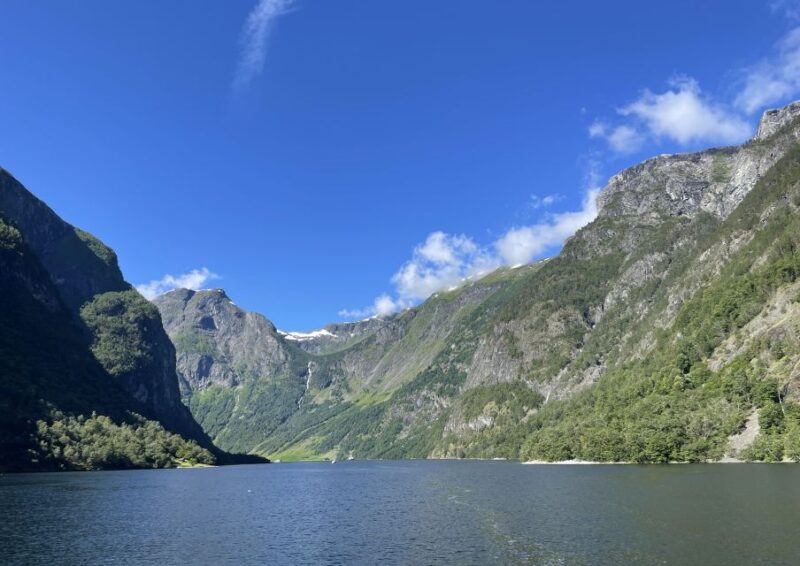 From Bergen: Private 2-Day Cruise to Sognefjorden Fjord - Staying Overnight on the Yacht or at Kviknes Hotel