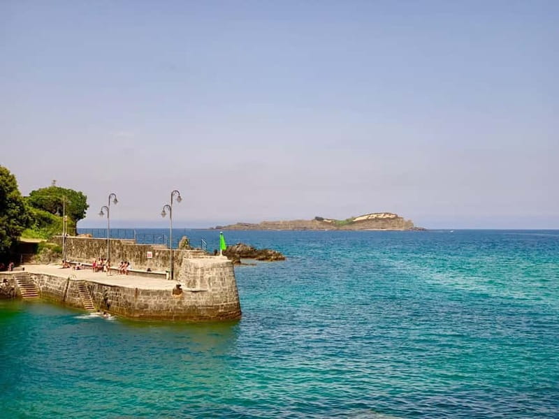 From Bilbao: Gaztelugatxe, Gernika, and Mundaka Guided Tour - Gernika: The Heart of Basque History and Peace